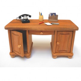 Schreibtisch aus Kirschbaumholz, Puppenstubenmöbel in 1zu12, Dekorationsbeispiel